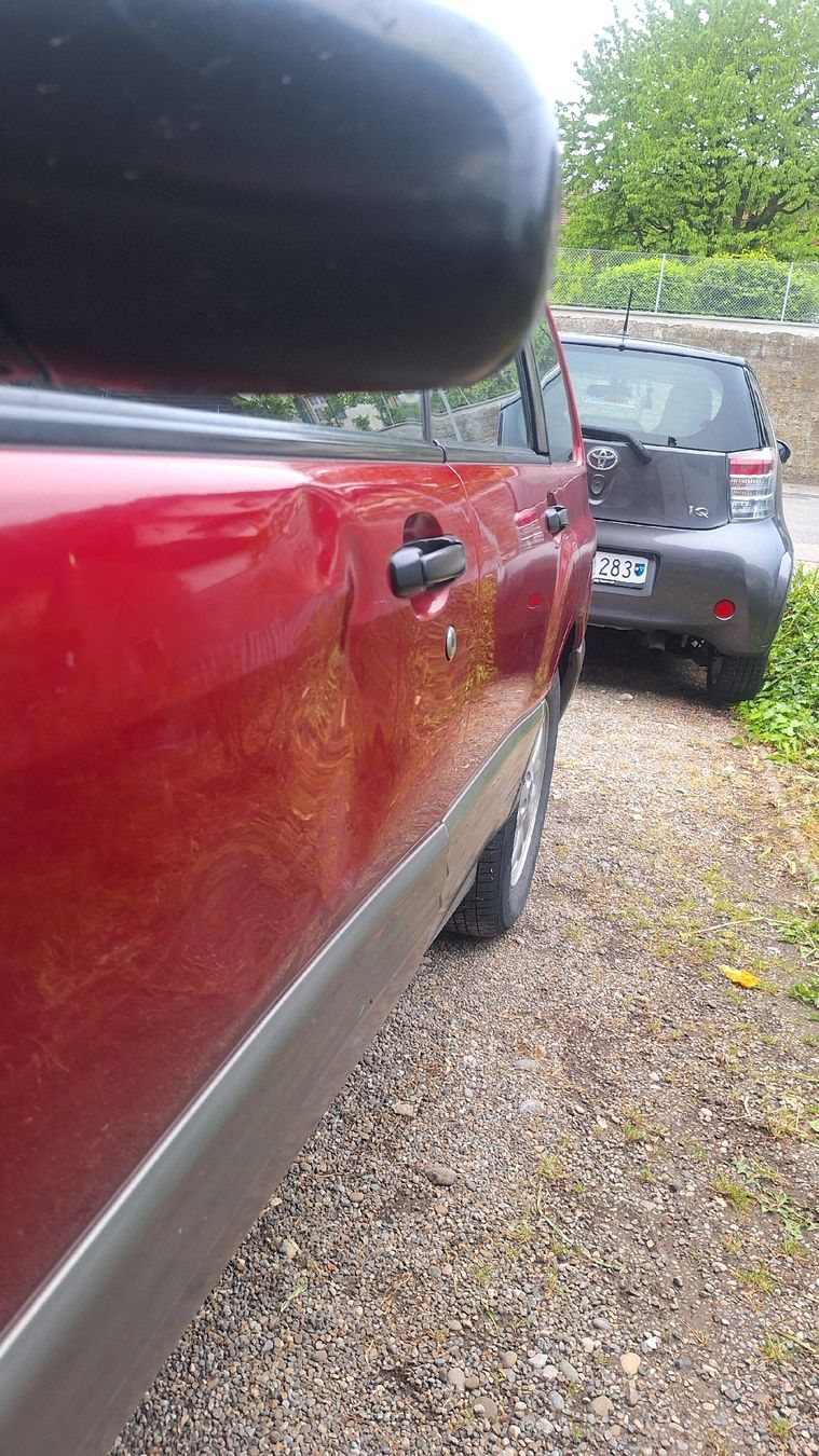 Subaru Autos: Subaru Forester 2.0 (SF) – Gebraucht aus Eiken von ale_k5j8 5