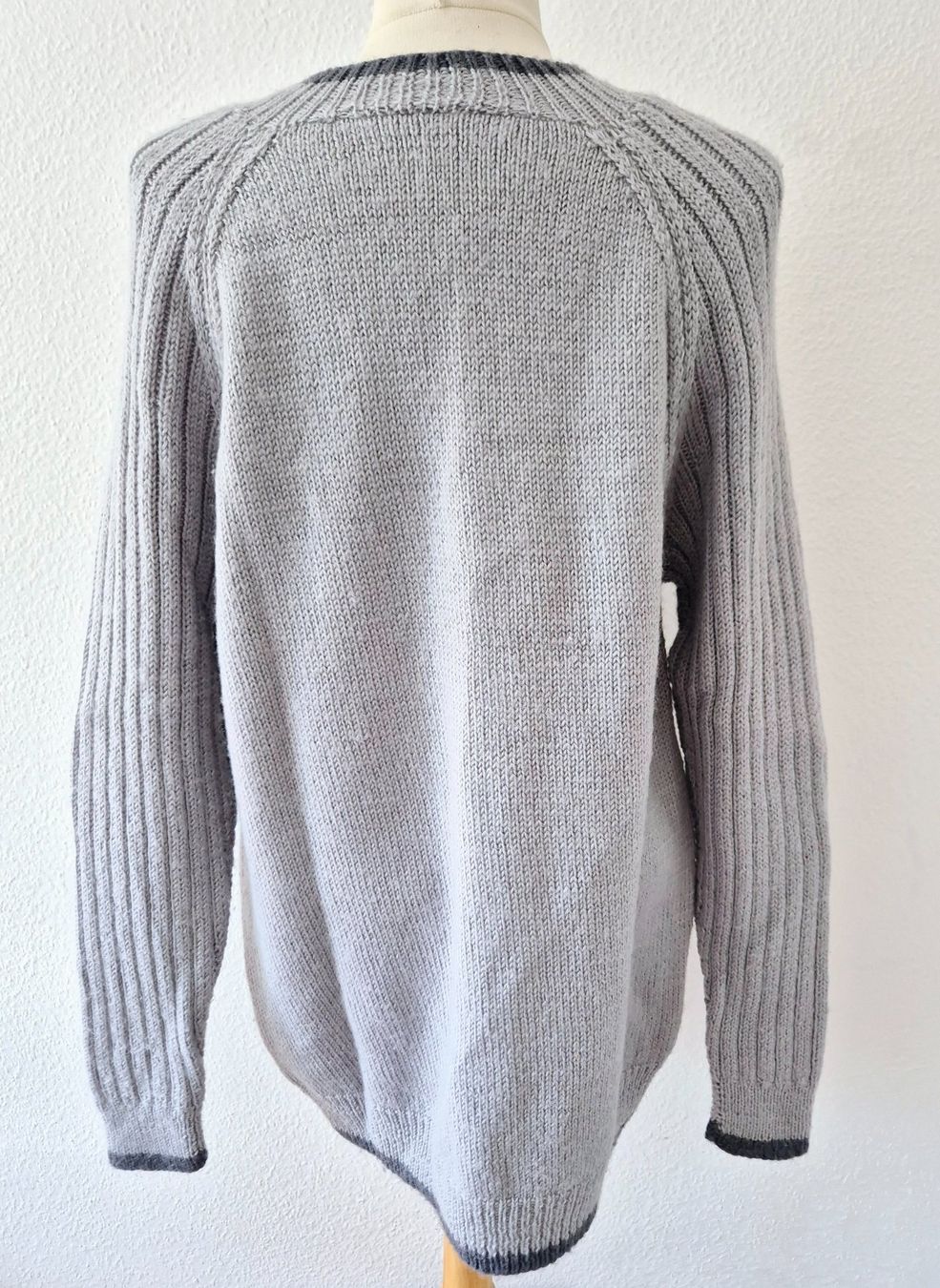 Maglioni & Felpe: PULLOVER STRICKWARE STRICKPULLI HANDMADE L 40 UNISEX UNIKAT – Usato da Elsau venduto da the-colorful-side 4