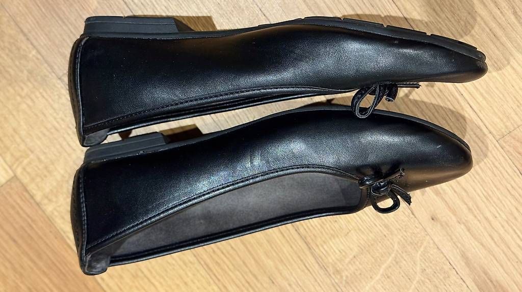 Chaussures femmes: Schwarze Jana Damenschuhe Grösse 38 – D'occasion à Matten b. Interl par atc_p2hb 3