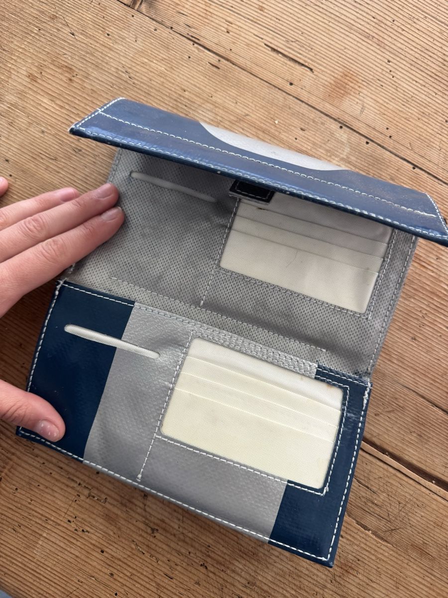 Freitag Portafogli: Stylish Blue Wallet ( Freitag ) – Usato da Zürich venduto da ann_v792 5