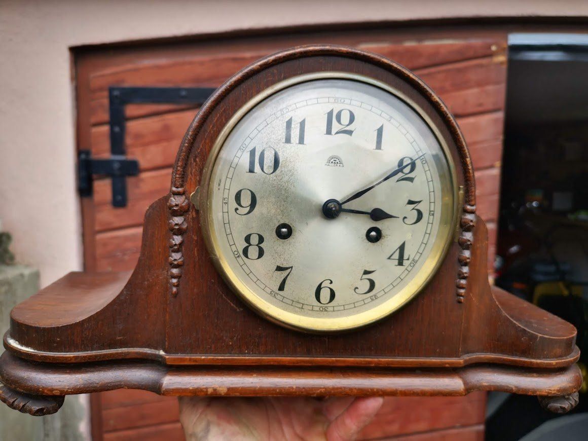 Orologi da terra & Orologi da parete: Uhr Antik – Usato da Buchs SG venduto da stevemcfly