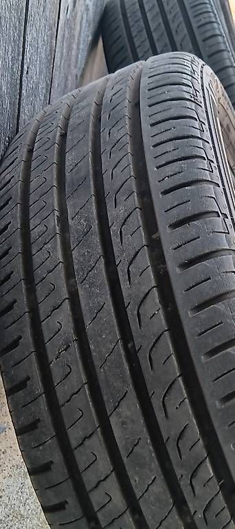 Barum Pneumatici & Ruote complete: Sommerpneu 185/55/15" – Usato da Buttisholz venduto da gaz_n2xy 2
