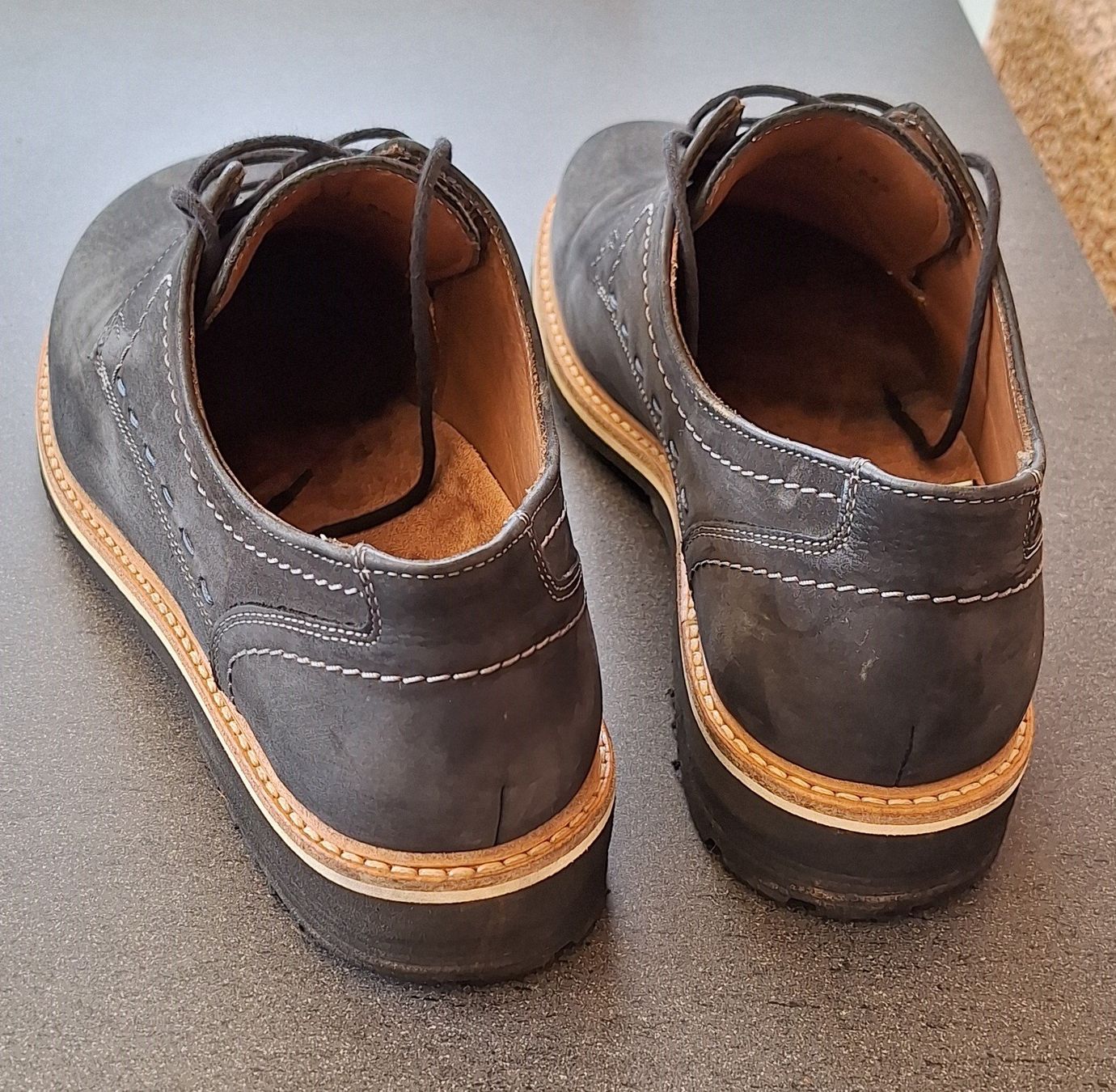 Helvesko Scarpe da uomo: Helvesko Herren-Schnürschuh dunkelblau – Usato da Affoltern am Albis venduto da sut_plw9 1