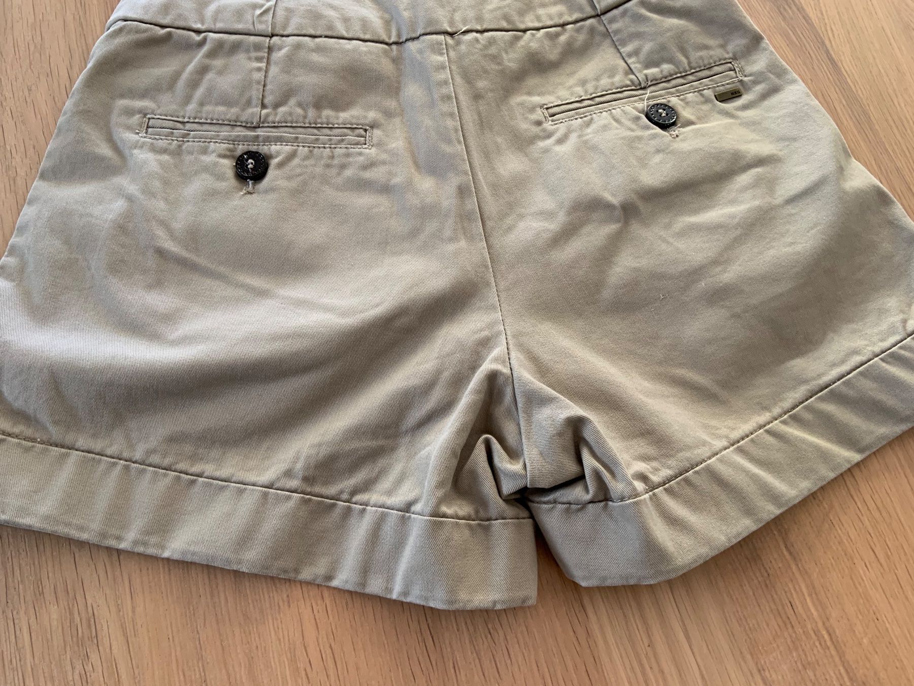 Pantaloni: Short – Usato da Ecublens VD venduto da timily 3