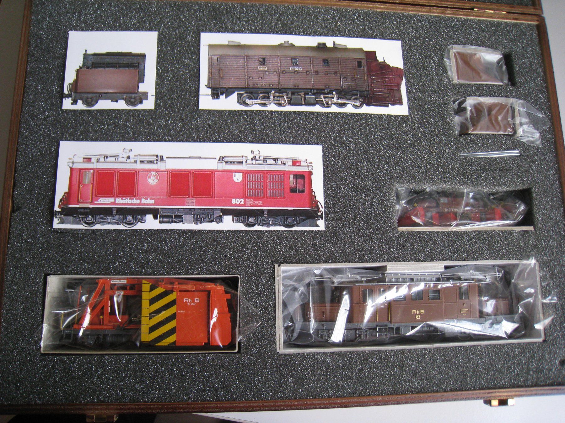 Ferro-suisse Modelleisenbahnen: Ferro Suisse, Bernina Schneeräumer-Set, 3 teilig – Gebraucht aus Buchs ZH von swiss-train