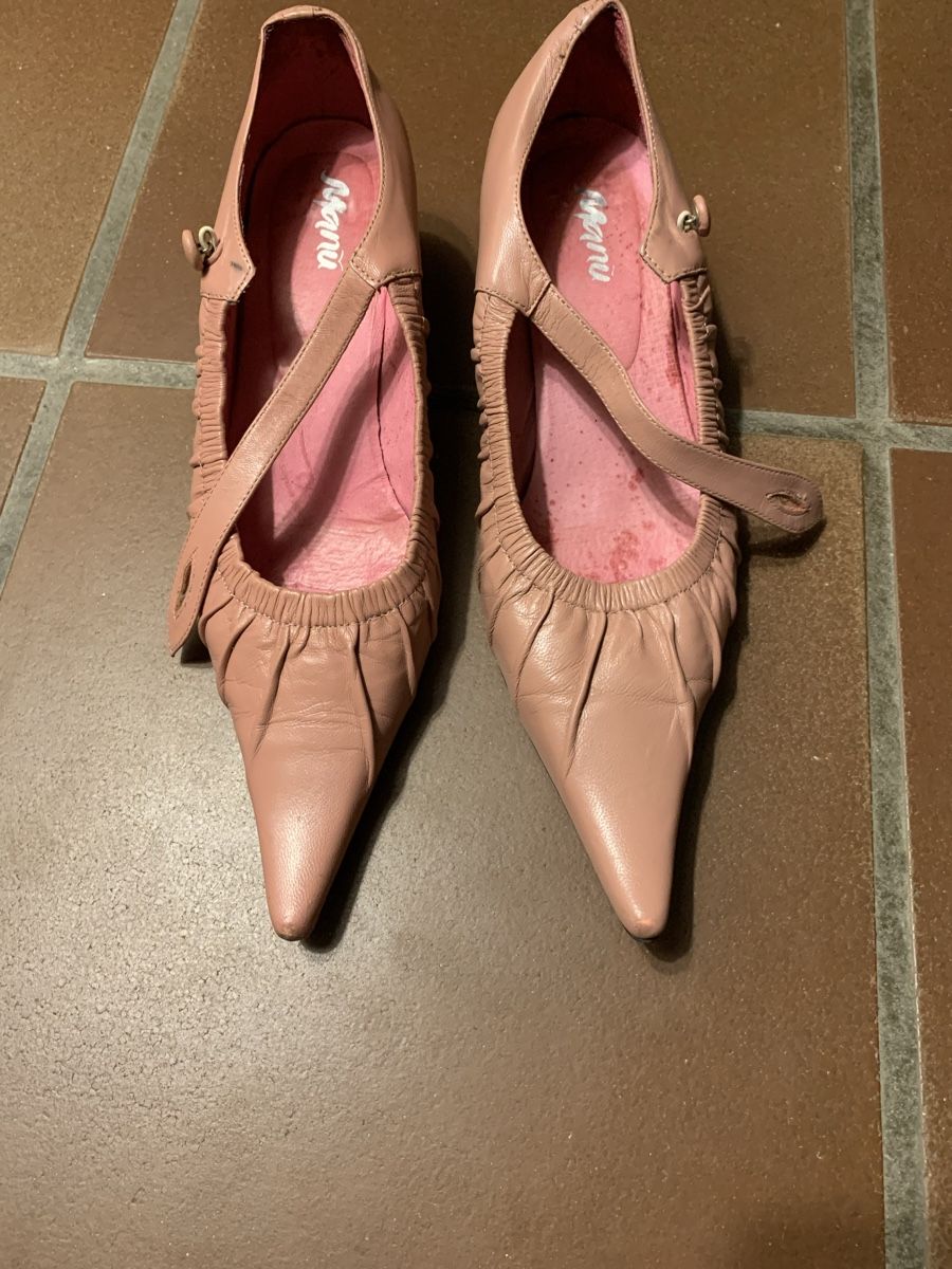 Scarpe da donna: Rosa Lederhalbschuhe 37 – Usato da Küttigen venduto da osiamo