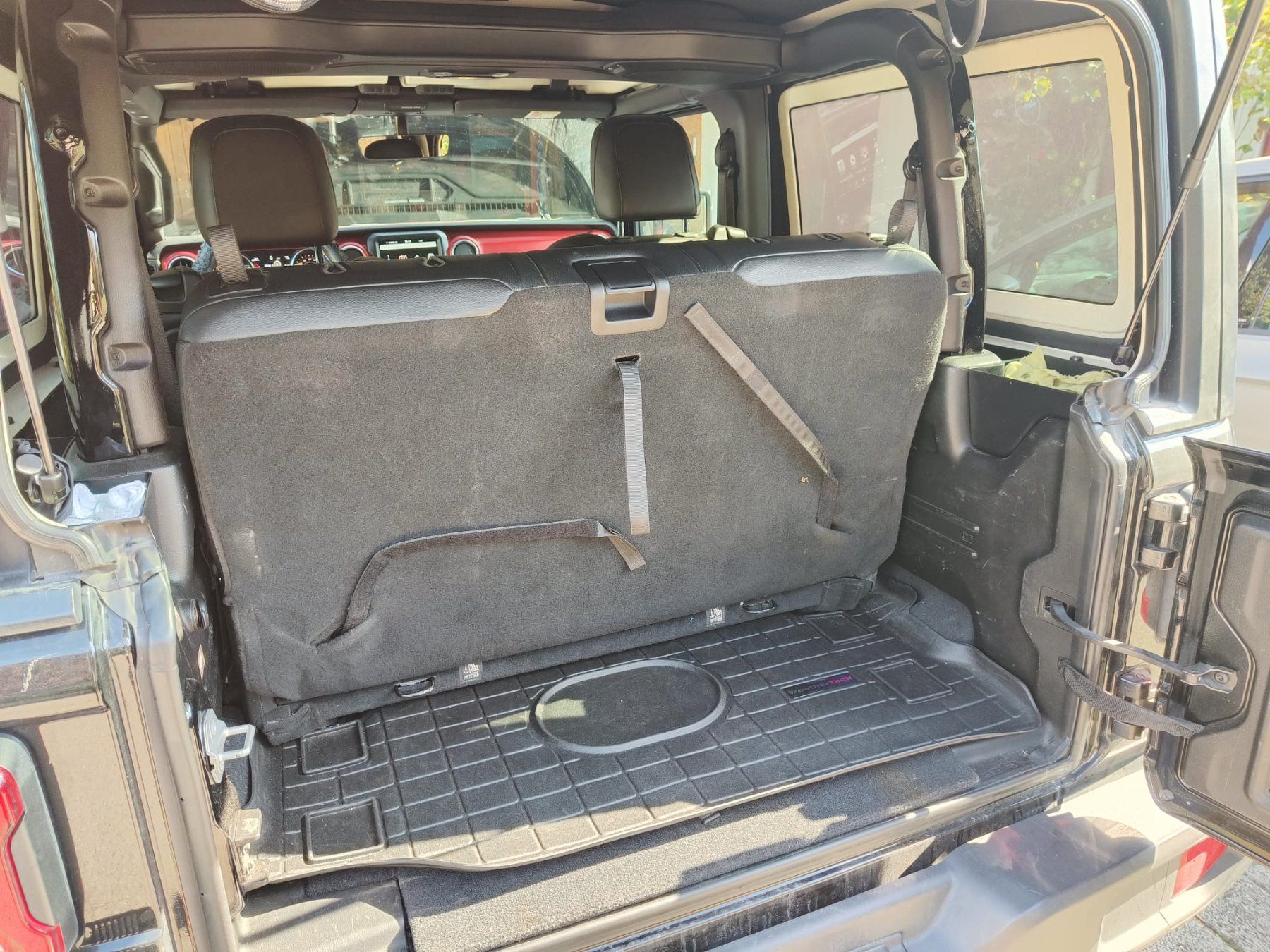 Jeep Autos: Jeep Wrangler Rubicon schwarz – Gebraucht aus Urdorf von obi95 4