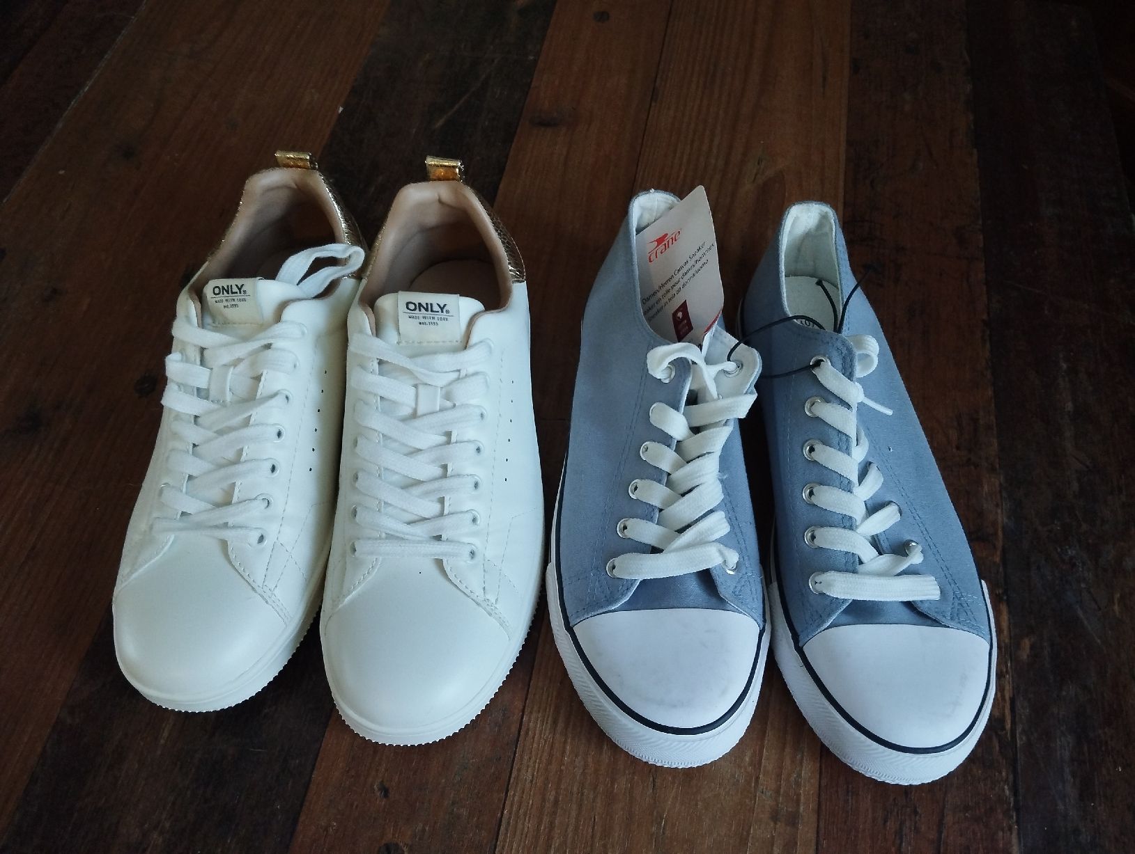 Only Scarpe da donna: 2xNeue Sneaker, Only gr 40 – Nuovo (secondo la descrizione) da Niederurnen venduto da Glentin