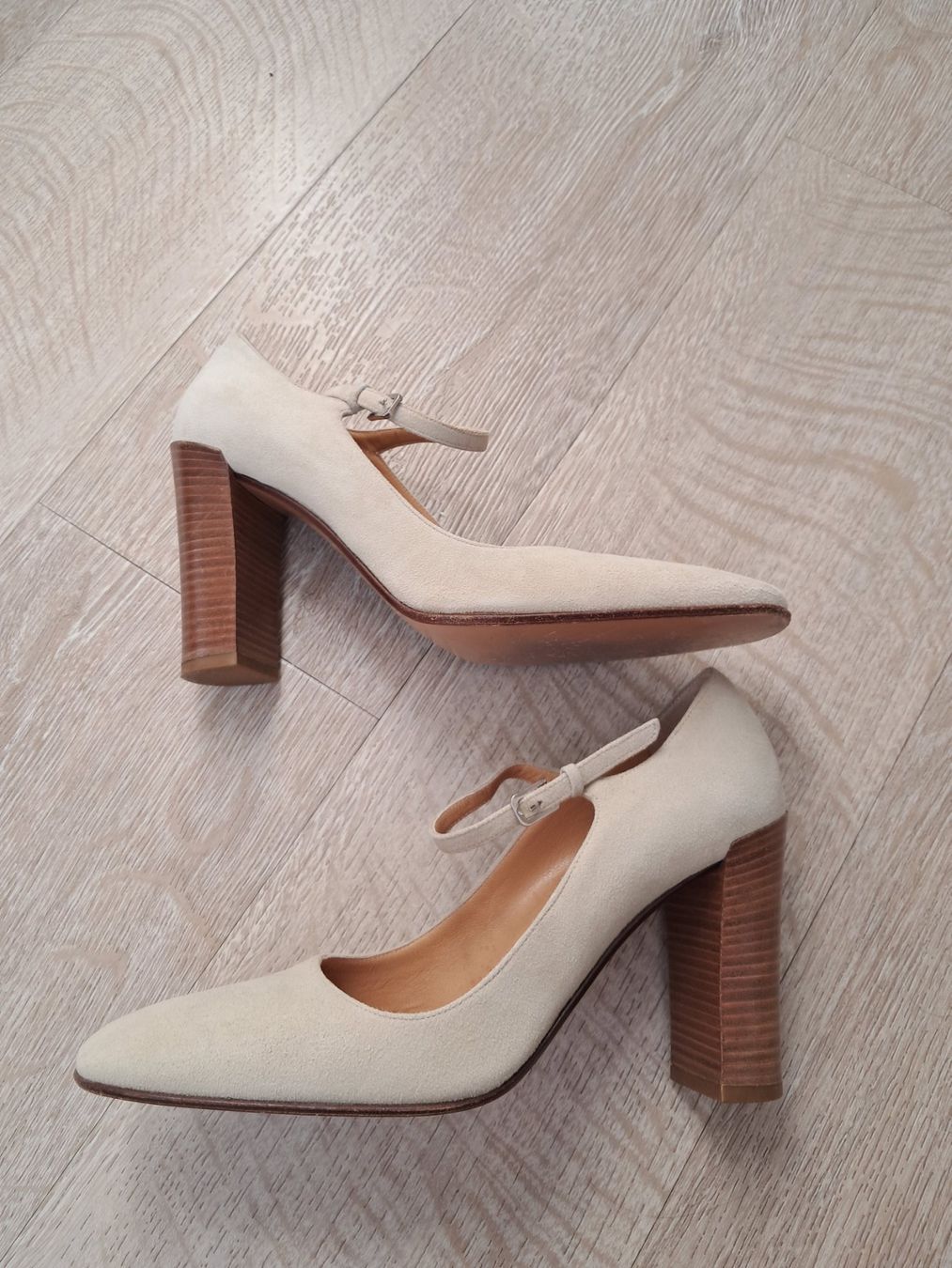 Chaussures femmes: Bally Pumps Gr. 38 – D'occasion à Basel par liz_nqr9 2