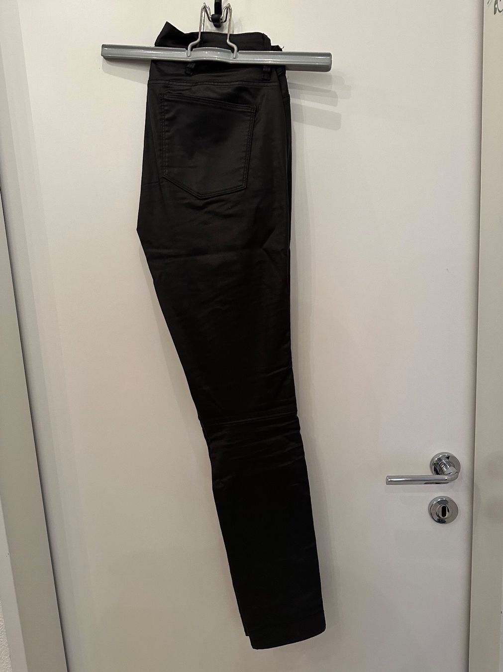 G-Star Jeans: G-Star Jeans mit Lederbeschichtung – Usato da Thalwil venduto da ViviFu 8
