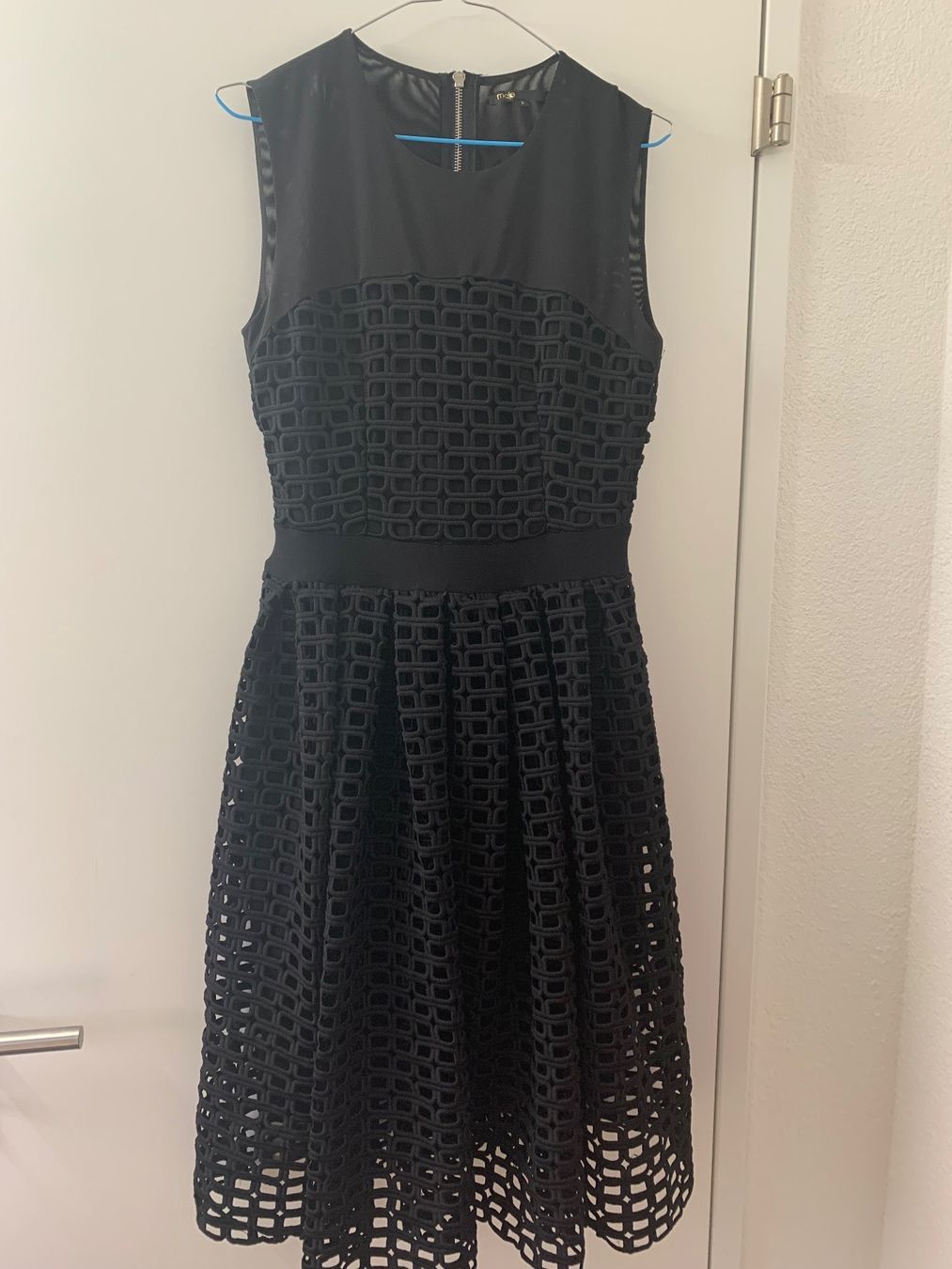 Maje Vestiti: Kleid Maje Gr.3 (36/38) – Usato da Oftringen venduto da violetta9