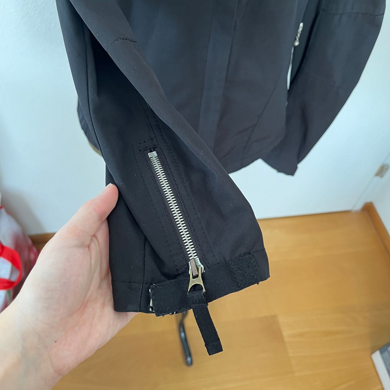 Girbaud Giacche: Marithe Francois Girbaud Schwarze Jacke – Usato da Zug venduto da saskia-chiara 3