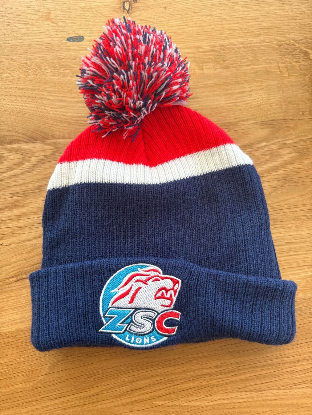 Copricapi, berretti & cappellini: Original ZSC Lions Mütze – Usato da Gutenswil venduto da Mla8000