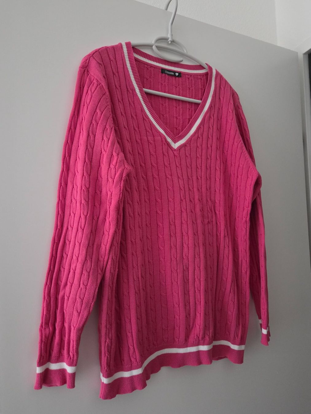Maglioni & Felpe: rosa, weiss V-Neck Pulli, Baumwollgemisch XL/L – Usato da Liestal venduto da ITOlio 2