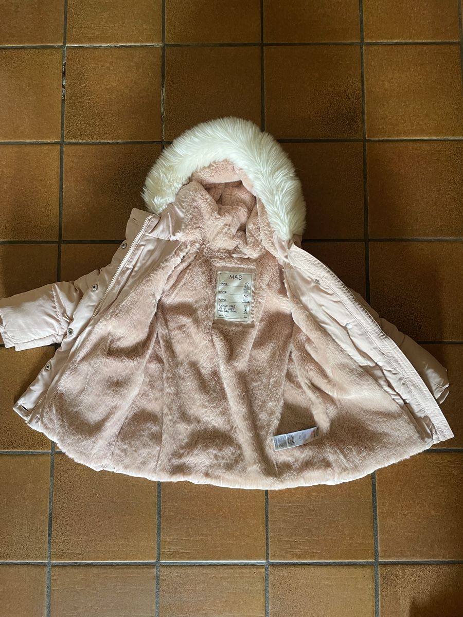 Vestes & Manteaux: Winterjacke Rosa – D'occasion à Zermatt par mar_f9v6 5