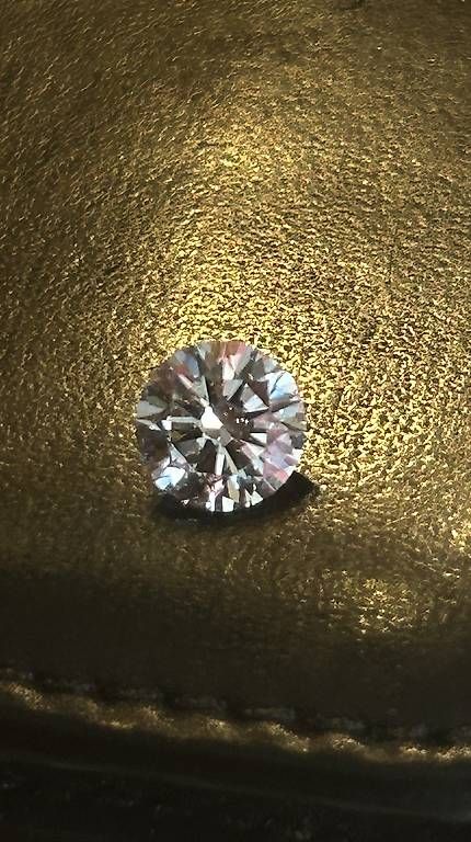 Pierres précieuses: Diamant  – D'occasion à Meyrin par Monn10 1