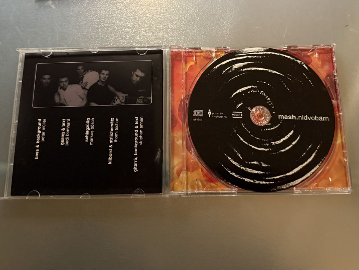 CD: Mash - nidvoBärn CD – Usato da Oberried Brienz venduto da Chyara 2