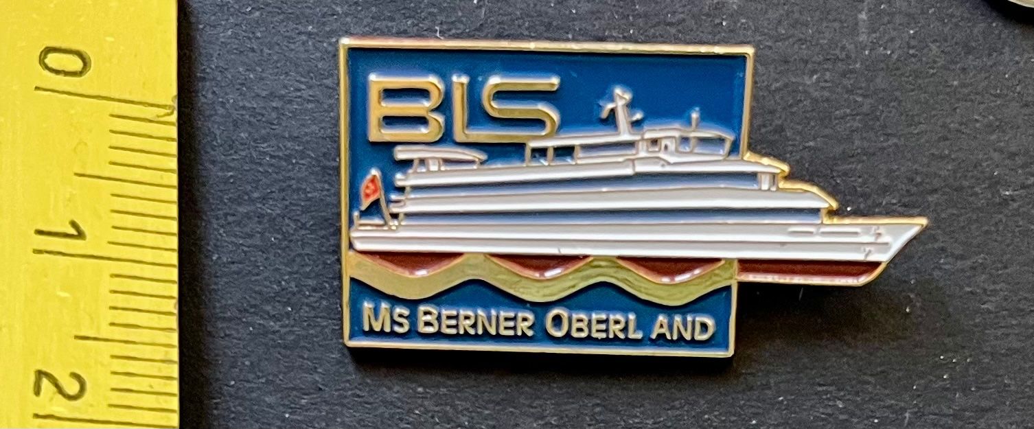 Swiss Placchette & Badge: Schiff MS BERNER OBERLAND, Pin – Usato da Ostermundigen venduto da DaxKarten-75