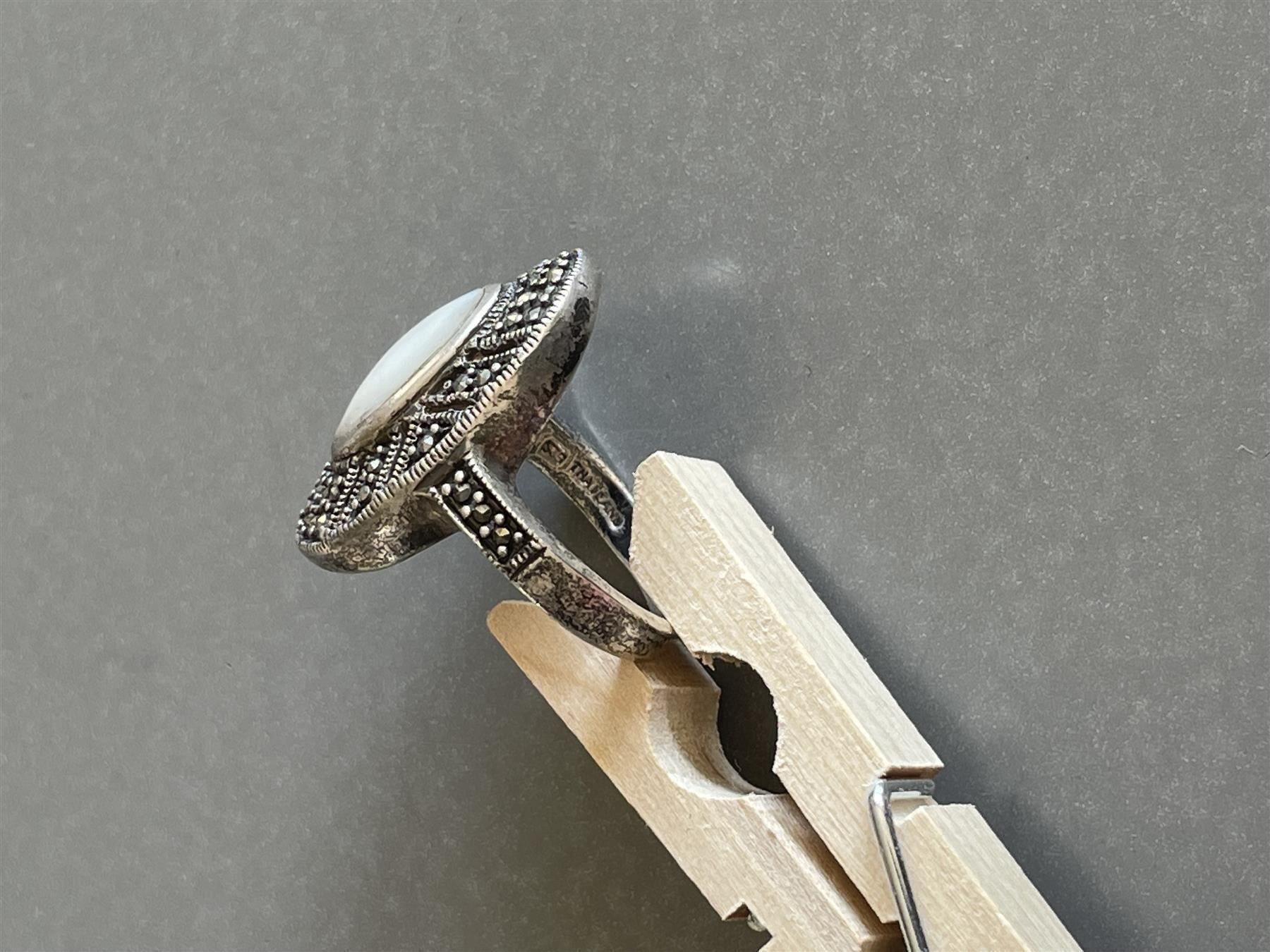Anelli: ART DECO Perlmutt Markasiten Ring Rg57 – Usato da Basel venduto da gretchen03 4