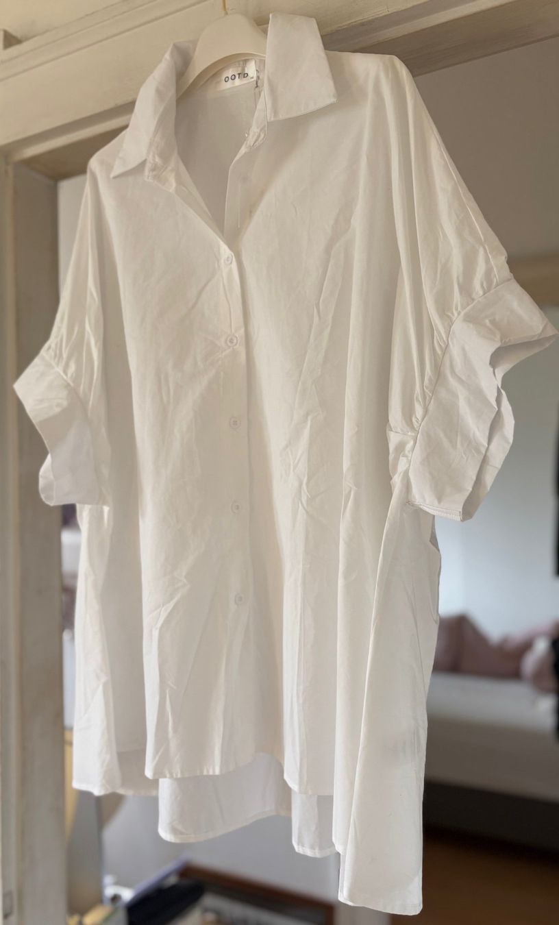 Blusen: CHEMISE OVERSIZE EN COTON! M – Neu und originalverpackt aus Locarno von NicoNion 2