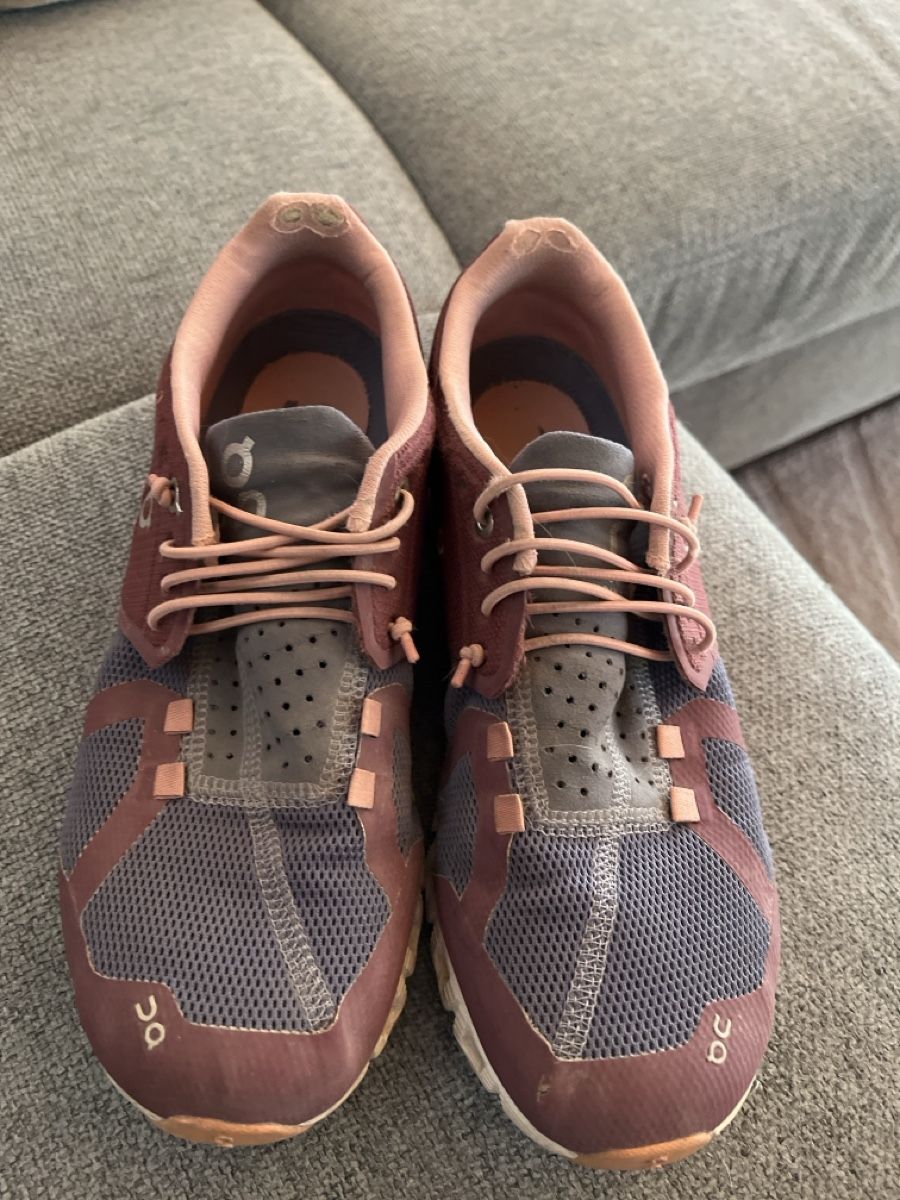 On Damenschuhe: On schuhe gr.38.5 – Gebraucht aus Jenaz von Gba63