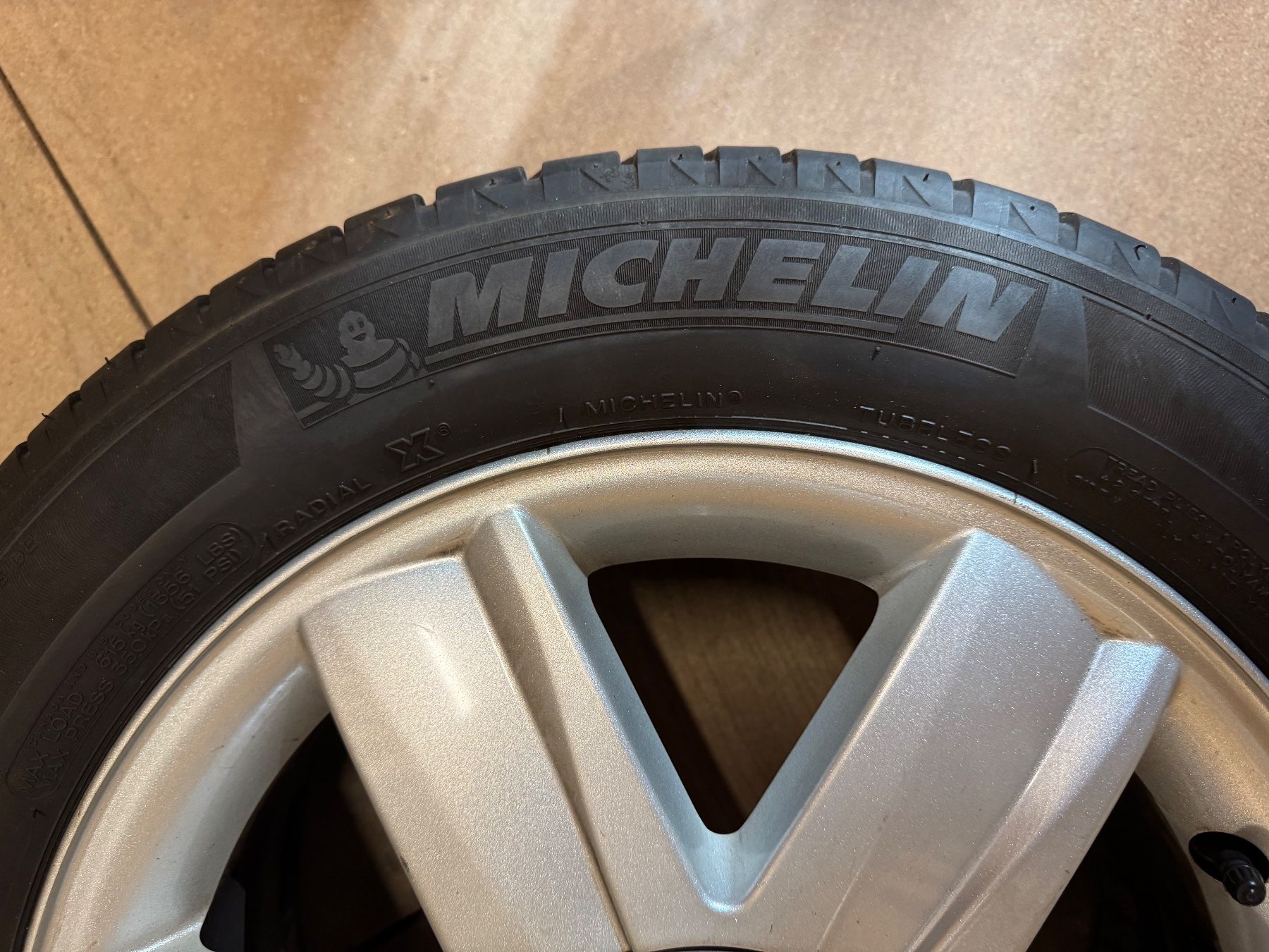 Renault Cerchioni: Alufelgen mit Michelin Sommerreifen – Usato da Zürich venduto da ThaliaL 8