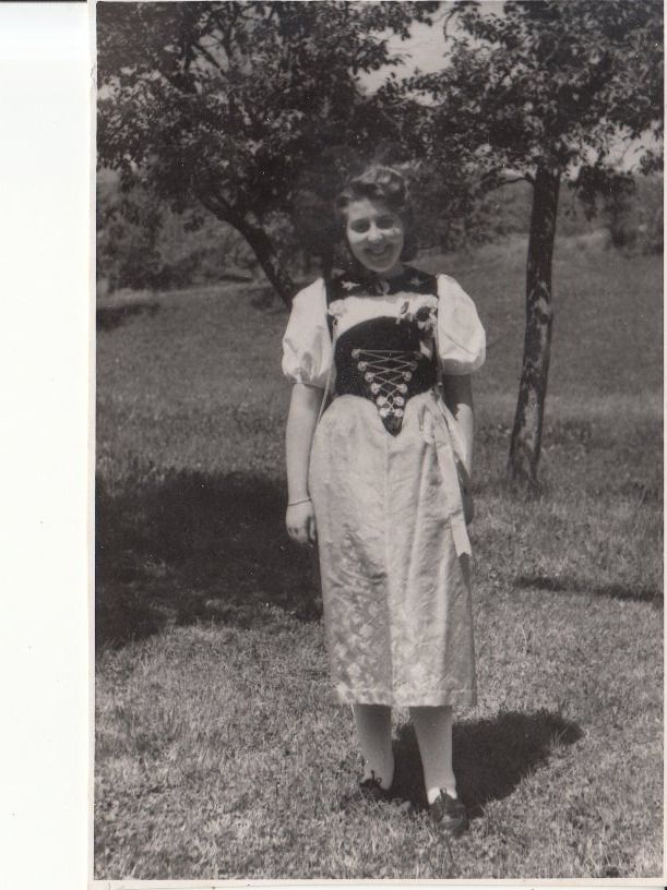 Ansichtskarten: Tracht unbekannt ca. 1930 – Gebraucht aus Bürglen TG von StampGraf