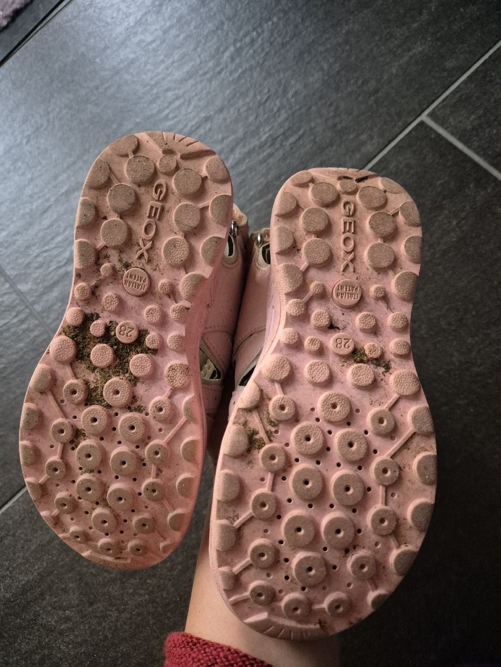 Geox Scarpe per ragazze: Geox gr. 28 – Usato da Weesen venduto da flying_kiwi 2