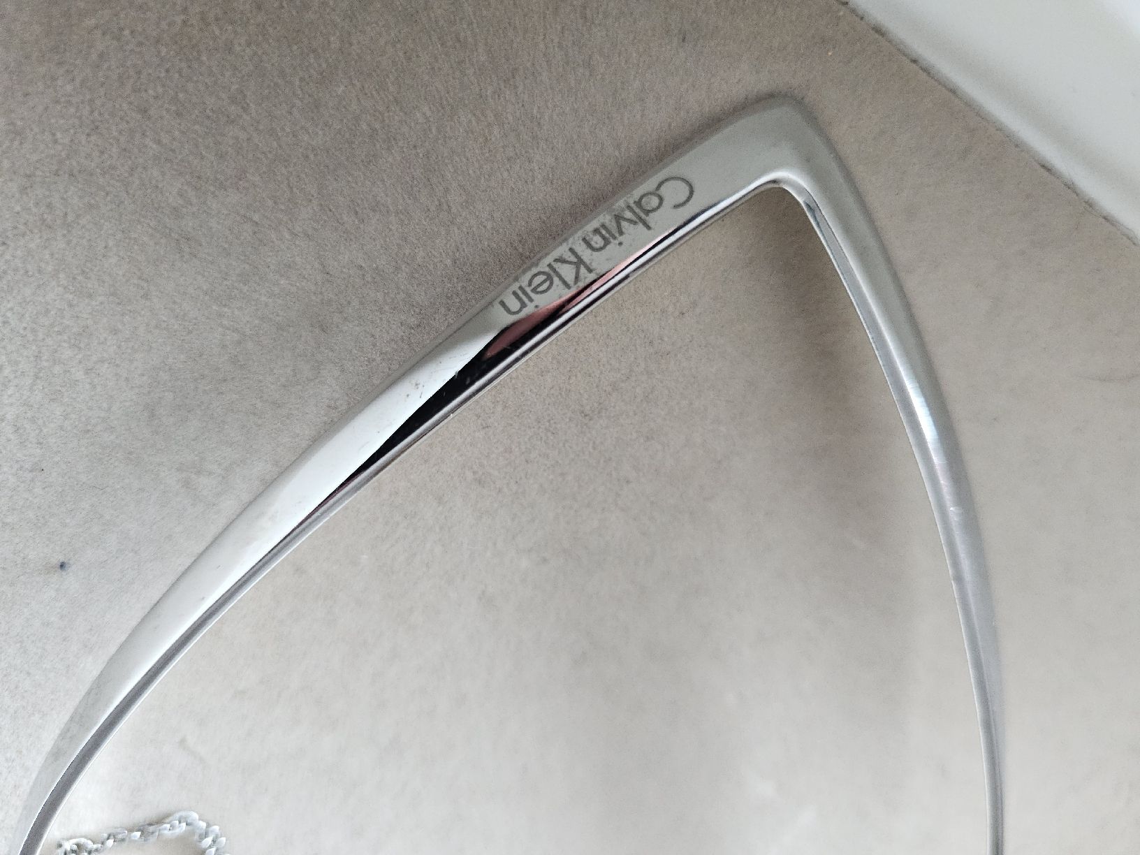 Calvin Klein Ketten: Calvin Klein Collier – Gebraucht aus St. Gallen von ejw_w9pv 1