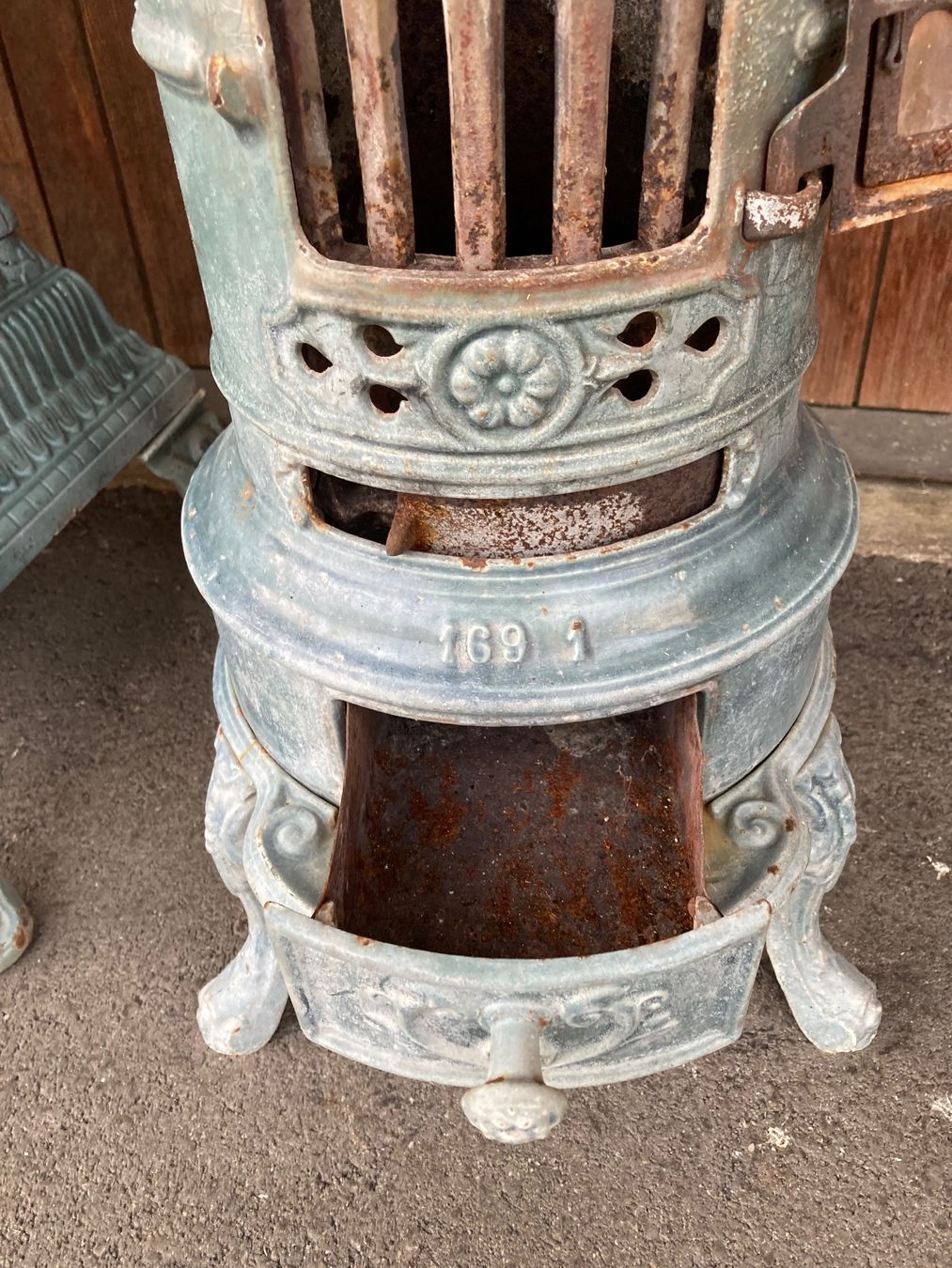 Altri mobili d'antiquariato: Antiker Kanonenofen – Usato da Grosswangen venduto da arum01 8