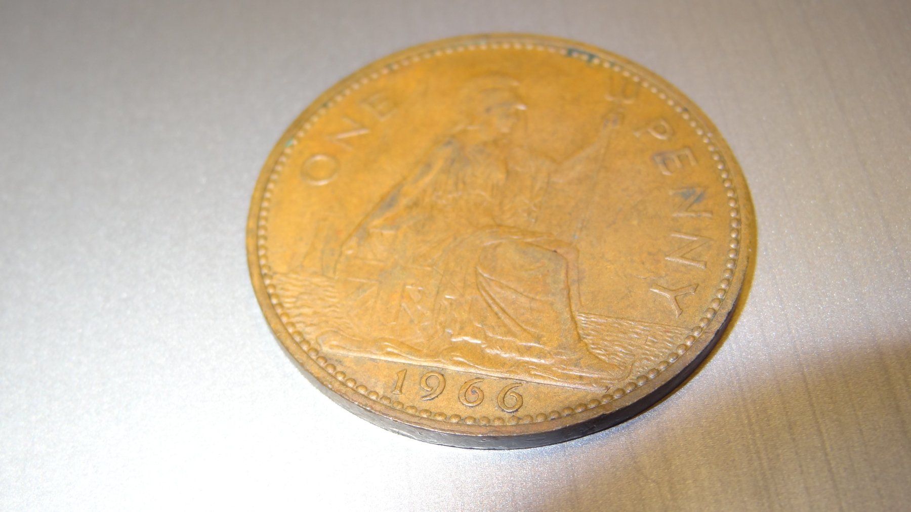 Tutti le monete: 1966 One Penny – Usato da Olten venduto da pechsisa1 1