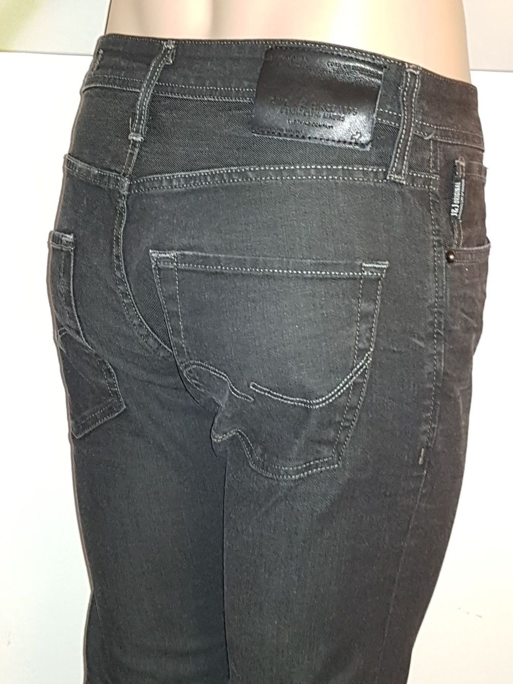 Jack & Jones Jeans: JACK & JONES Jeans taille / Grosse  S – Usato da Cossonay-ville venduto da Super-Price-Quality 7