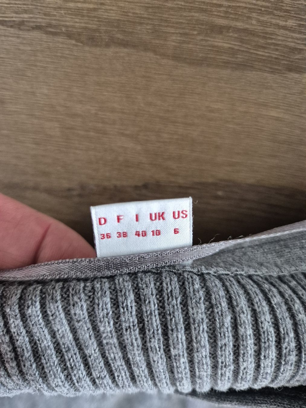 S.Oliver Vestiti: S.Oliver Kleid kurzarm grau Gr.36 – Nuovo (secondo la descrizione) da Unterägeri venduto da Idecurtins 2