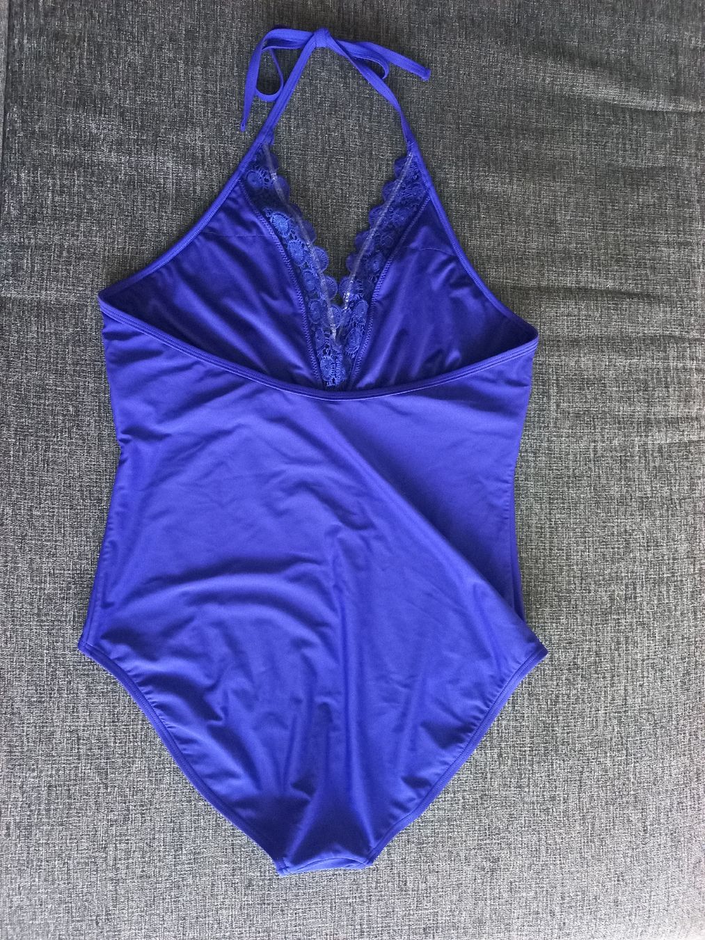 Costumi da bagno & Bikini: Badekleid / Badeanzug ungetragen Gr.48 – Nuovo (secondo la descrizione) da Oberuzwil venduto da venditum. 1