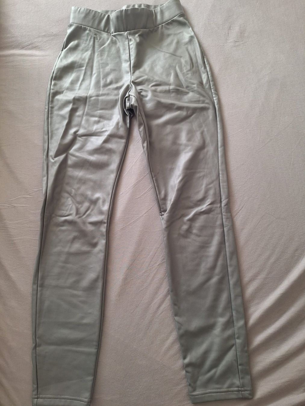 Leggings: Leggins + 2 Trainer-Hose "S" – Usato da Embrach venduto da Alian1 5