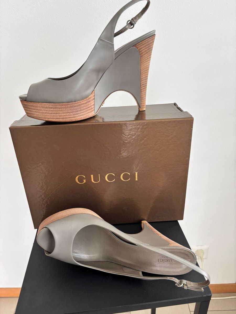 Gucci Scarpe da donna: Gucci sandali donna, taglia 42! – Usato da Castel San Pietro venduto da sof_5f2g