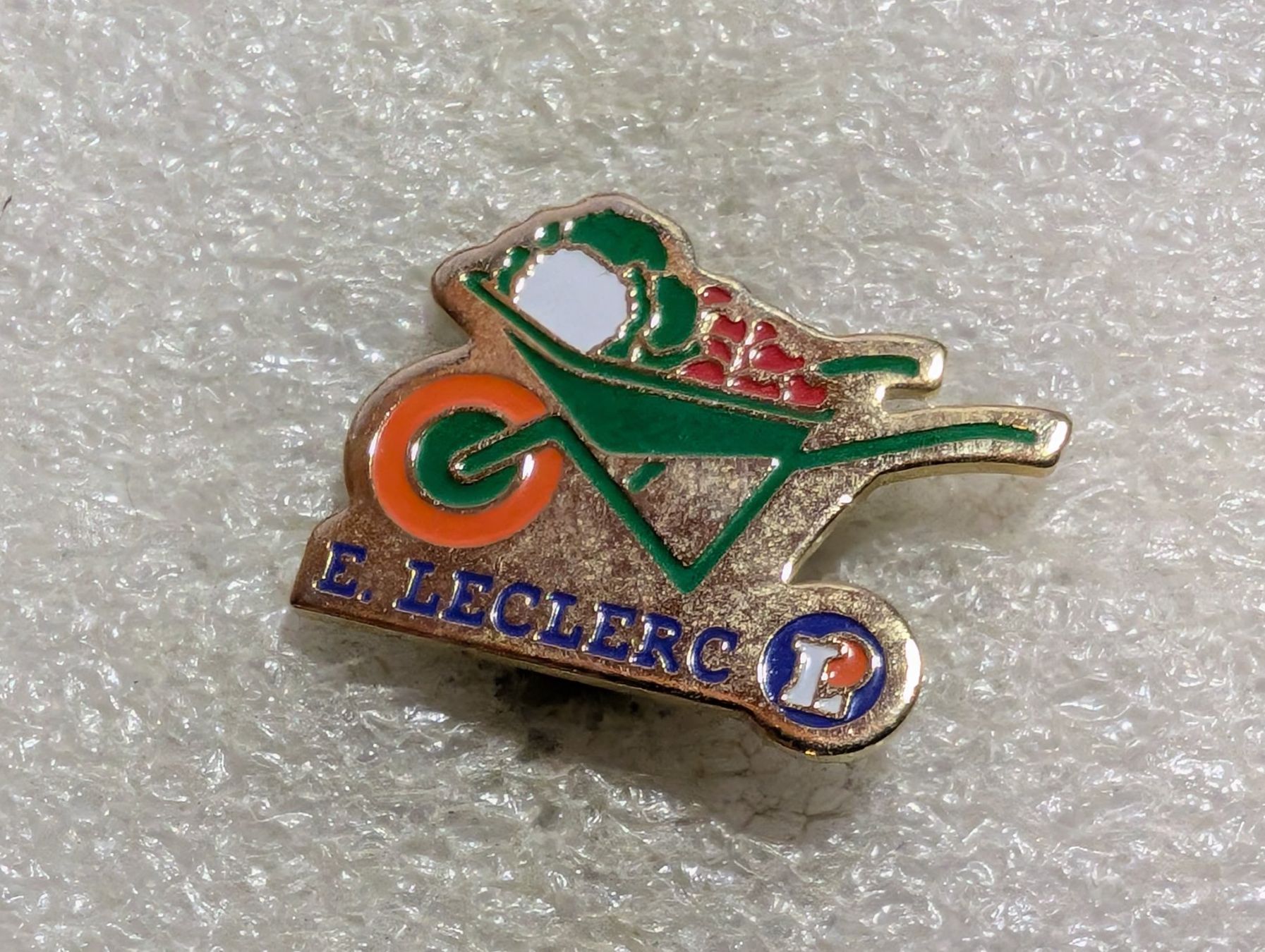 Placchette & Badge: Ansteckpin 75: E. Leclerc – Usato da Oppligen venduto da Pin-Fall-Shop