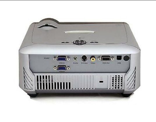 Acer Videoprojektoren: Projecteur ACER – Gebraucht aus Broc von SOS-Tele