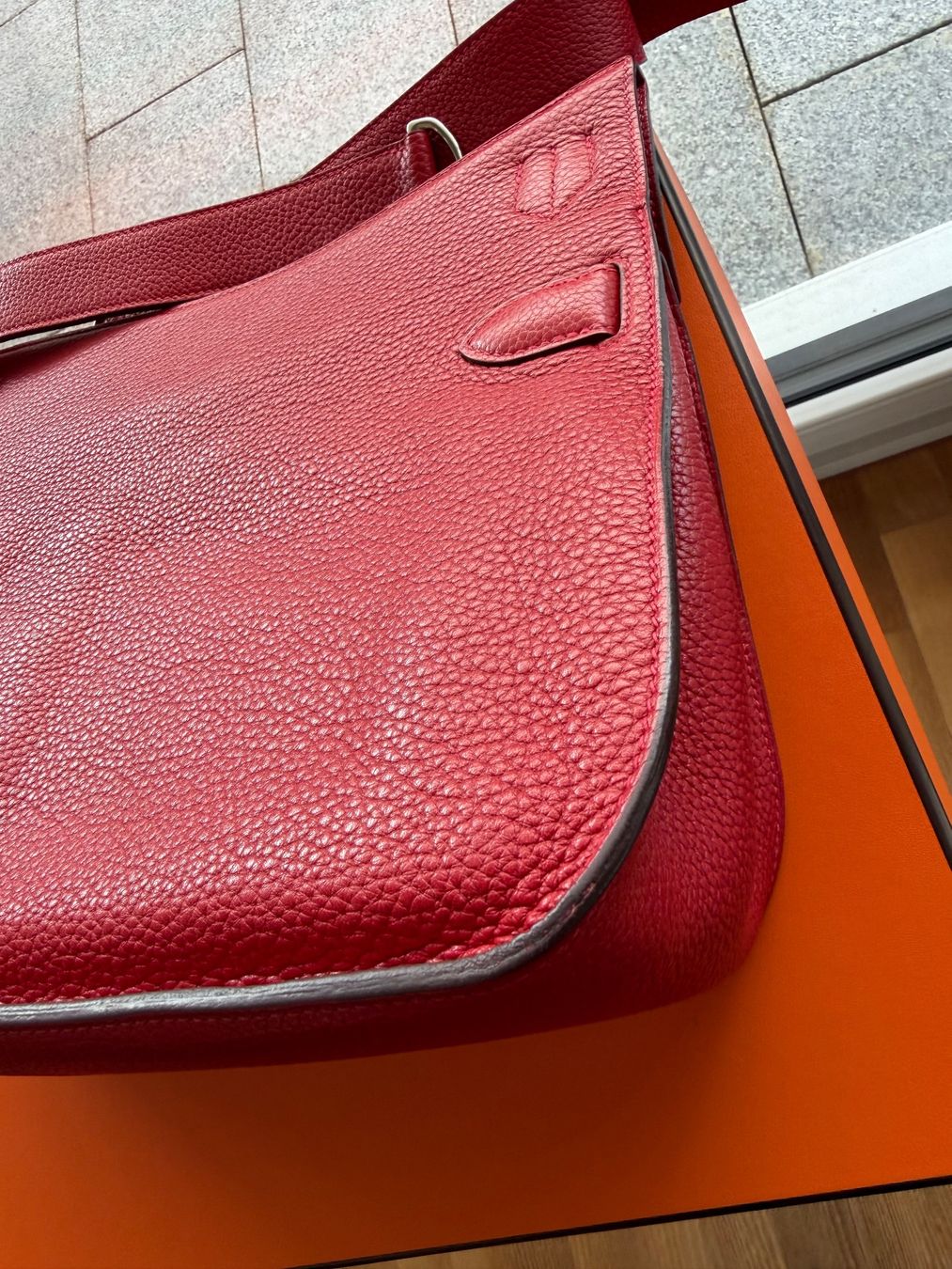 Hermès Sacs: Hermes Jypsiere 31 in Clémence Leder – D'occasion à Bäch SZ par Umniza15 7