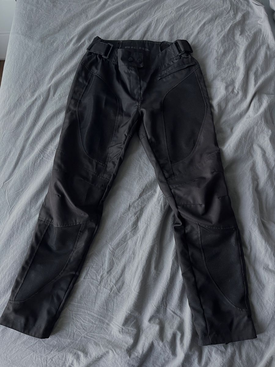 Pantaloni: Richa Airsummer Damen-Motorradhose M – Usato da Horw venduto da _Celine99_ 1