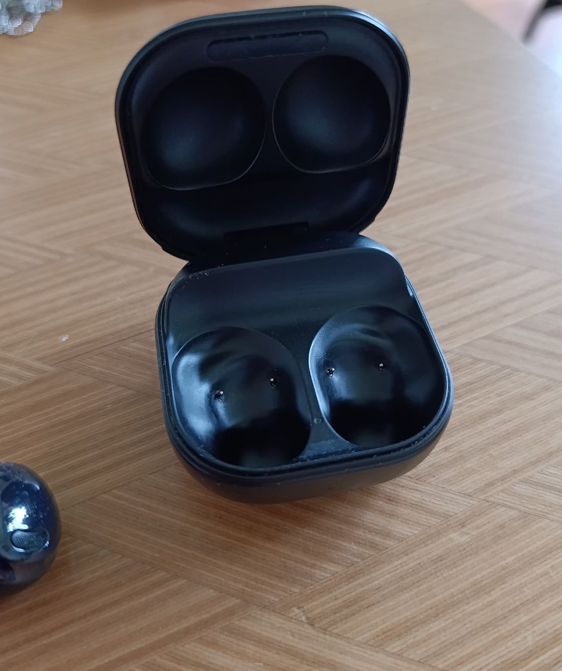 Samsung Cuffie: Samsung Galaxy Buds pro  – Usato da Baar venduto da L.isa28 3