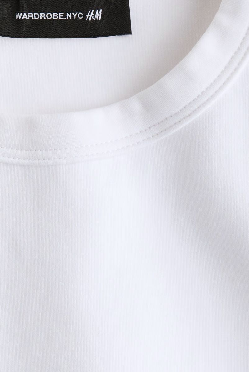 H&M Tops: Bodysuit white WARDROBE.NYC x H&M size M – D'occasion à Vesenaz par ale_wrt6 2
