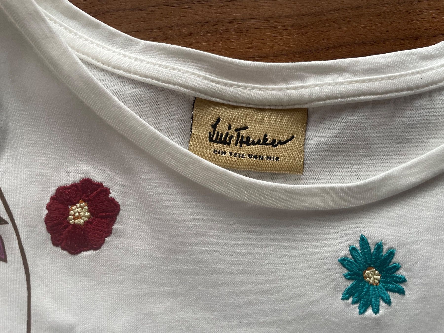 Magliette Polo: Langarmshirt Luis Trenker – Nuovo (secondo la descrizione) da Unteriberg venduto da fae_2gz2 3