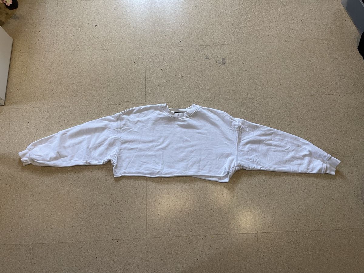 Bershka Maglioni & Felpe: Bershka Pullover Weiss cropped – Usato da Neuheim venduto da fab_7m2f