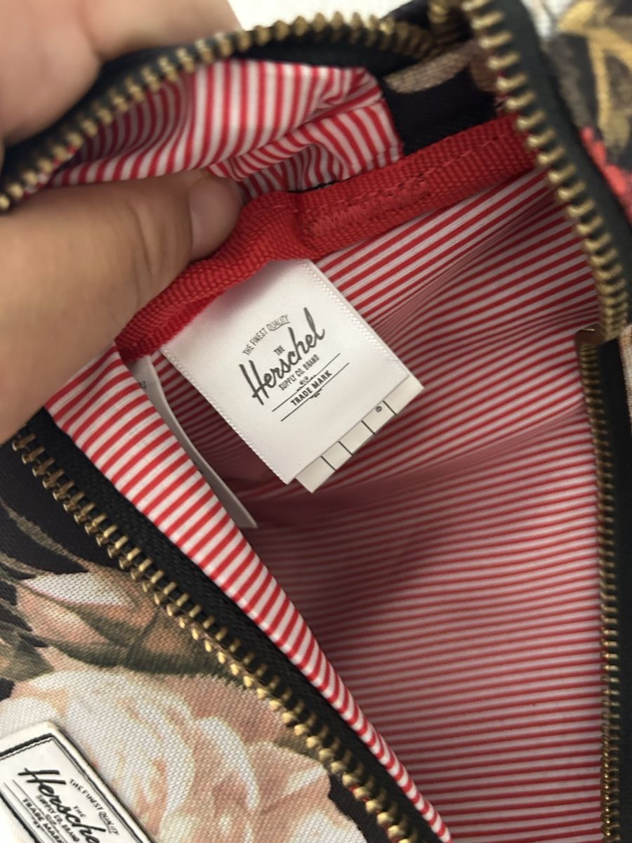 Herschel Borse: Herschel Bauchtasche mit Blumen, NEU – Nuovo (secondo la descrizione) da Luzern venduto da bettygreen 3