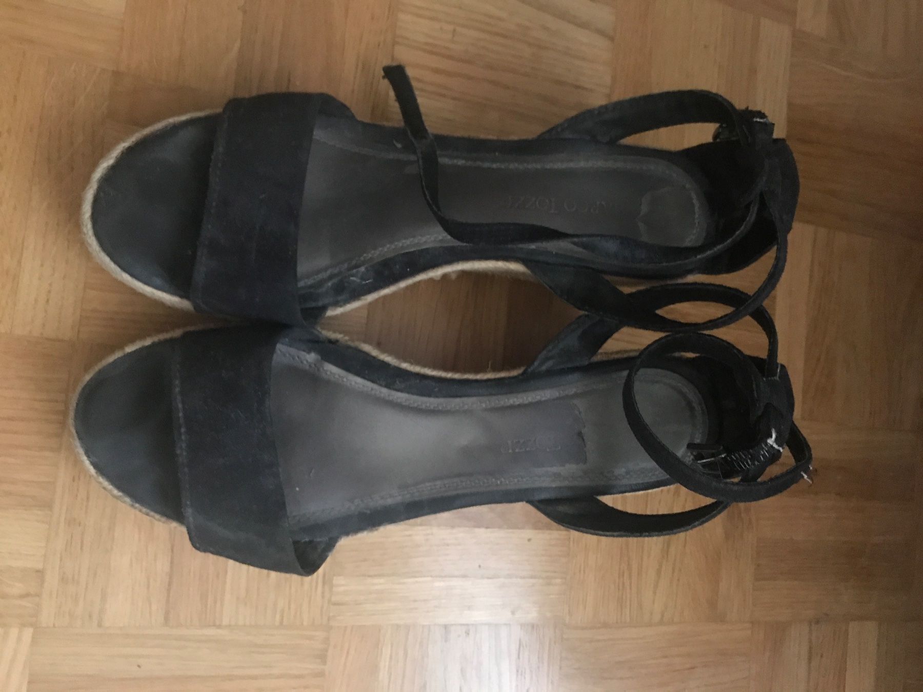 Chaussures femmes: Sandalen – D'occasion à Zürich par 11Orchidee30