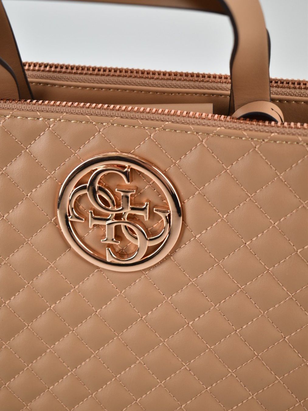 Guess Taschen für Damen: Guess Hand/Umhängetasche, neuwertig – Neu (gemäss Beschreibung) aus Nürensdorf von 2ND_STORY 4