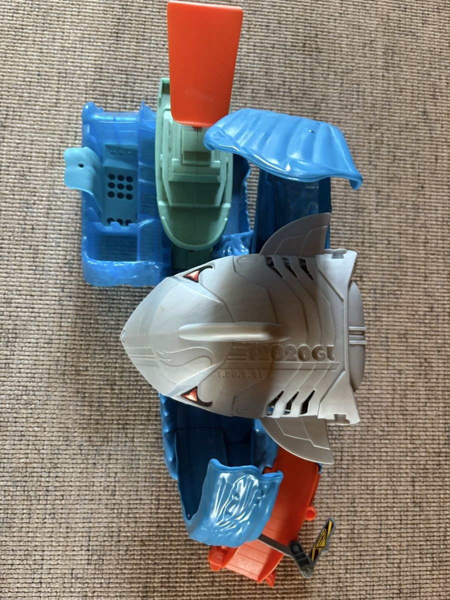 Hot Wheels Piste: HOT WHEELS robo hai angriff – Nuovo (secondo la descrizione) da Herzogenbuchsee venduto da warrior77 3