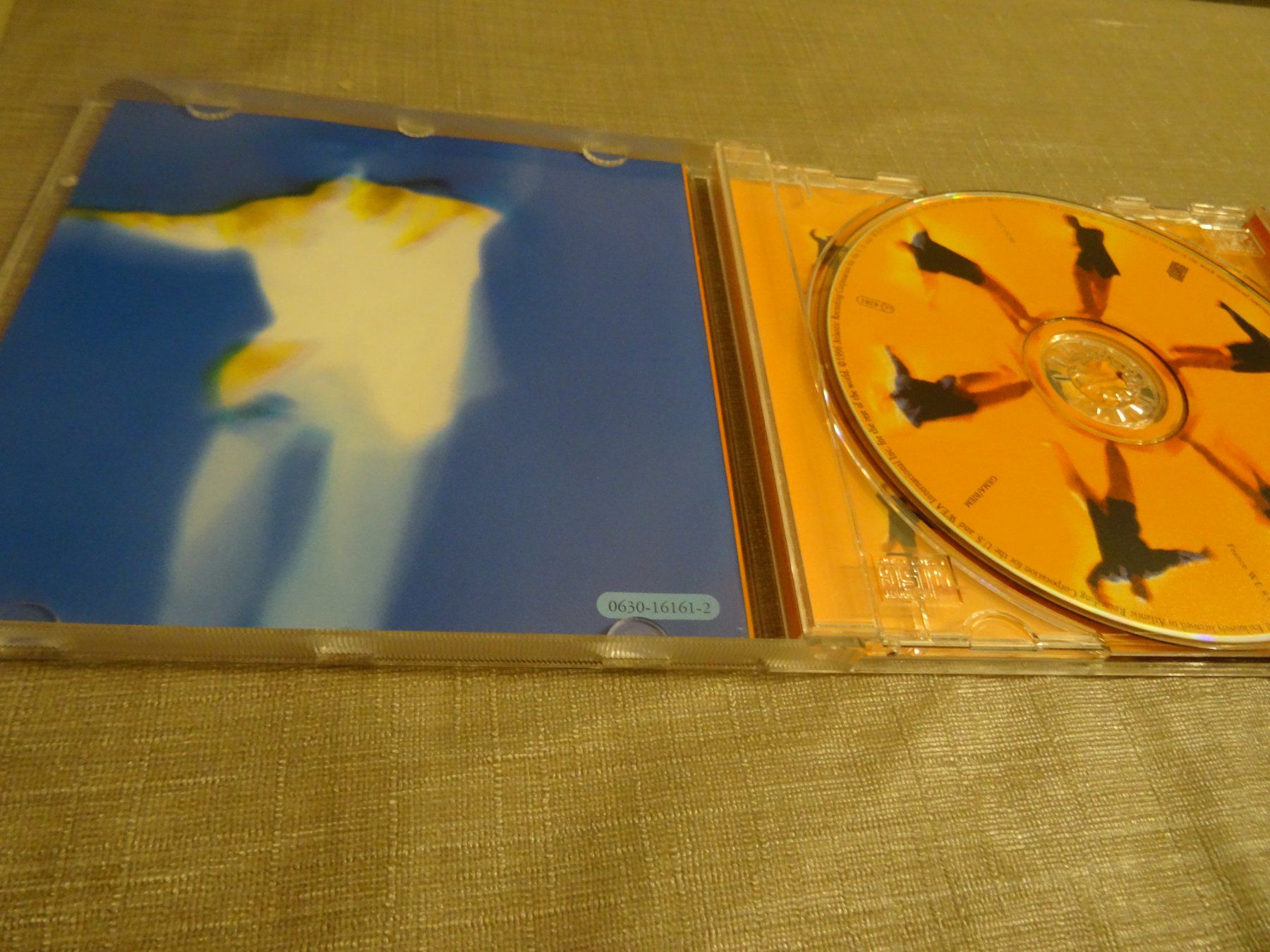 CD: Phil Collins - Dance Into The Light CD – Usato da Olten venduto da Disc-Ausverkauf 1