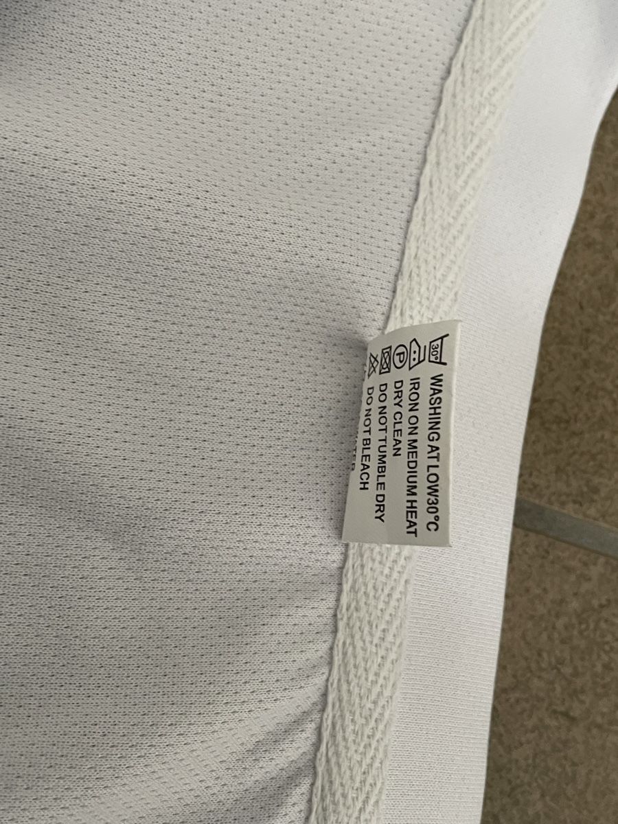 T-shirt: T Shirt mit Motivdruck – Nuovo (secondo la descrizione) da Bronschhofen venduto da Sommernacht03 4